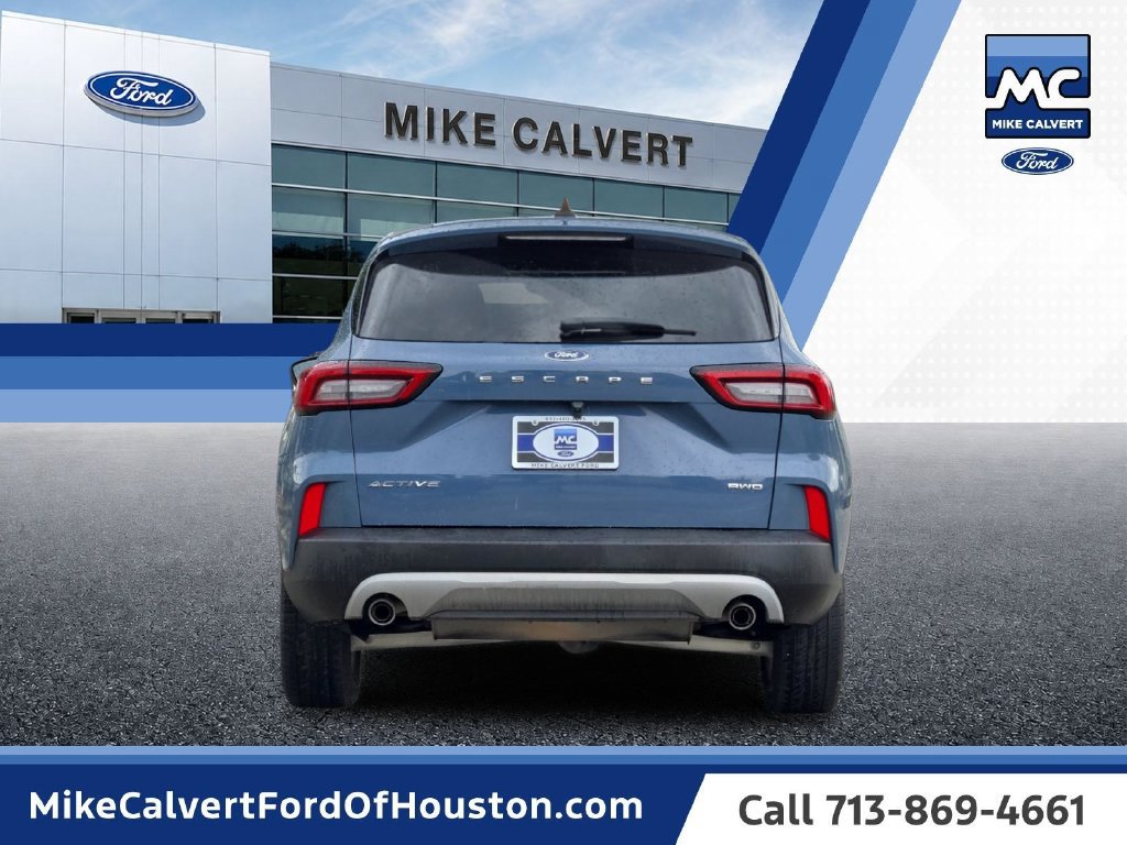 Used 2024 Ford Escape Active AWD/4WD image 4