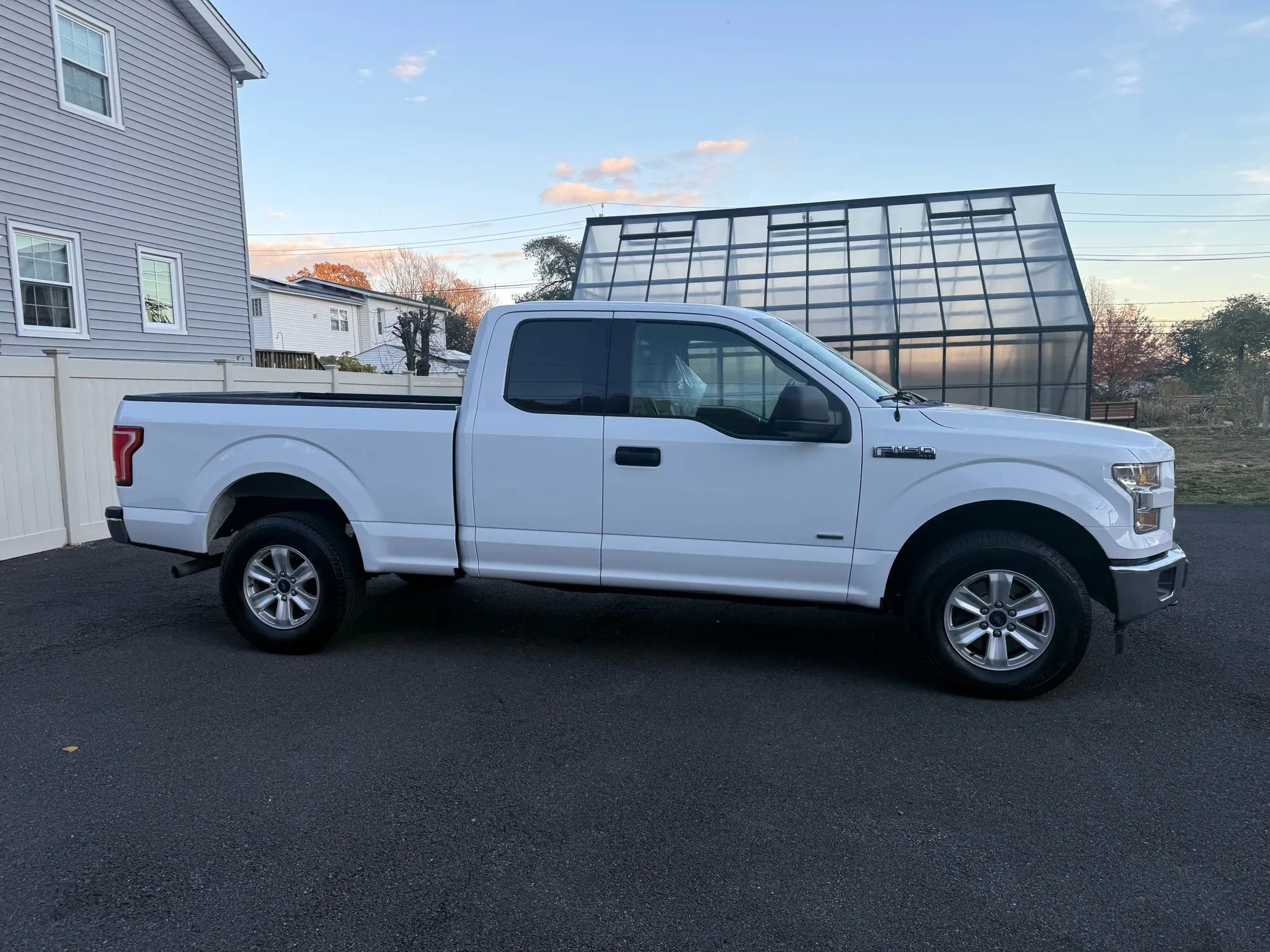 Used 2017 Ford F150 XLT w/ Trailer Tow Package AWD/4WD image 12