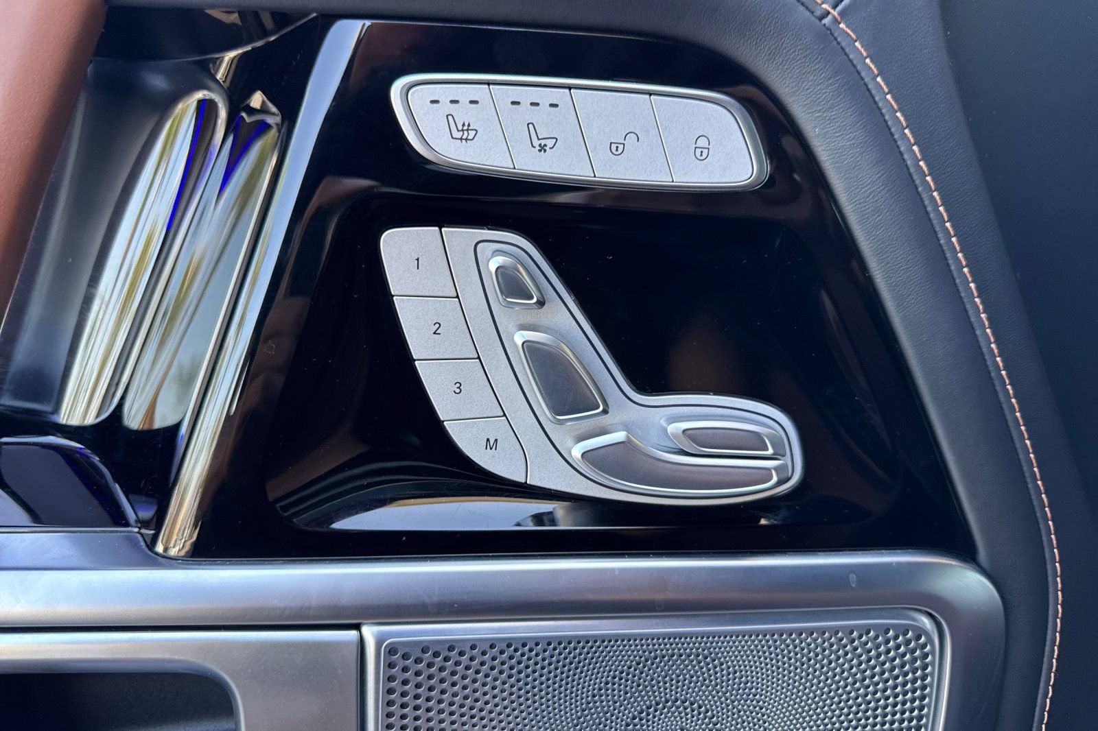 Used 2024 Mercedes-Benz G 63 AMG 4MATIC image 13