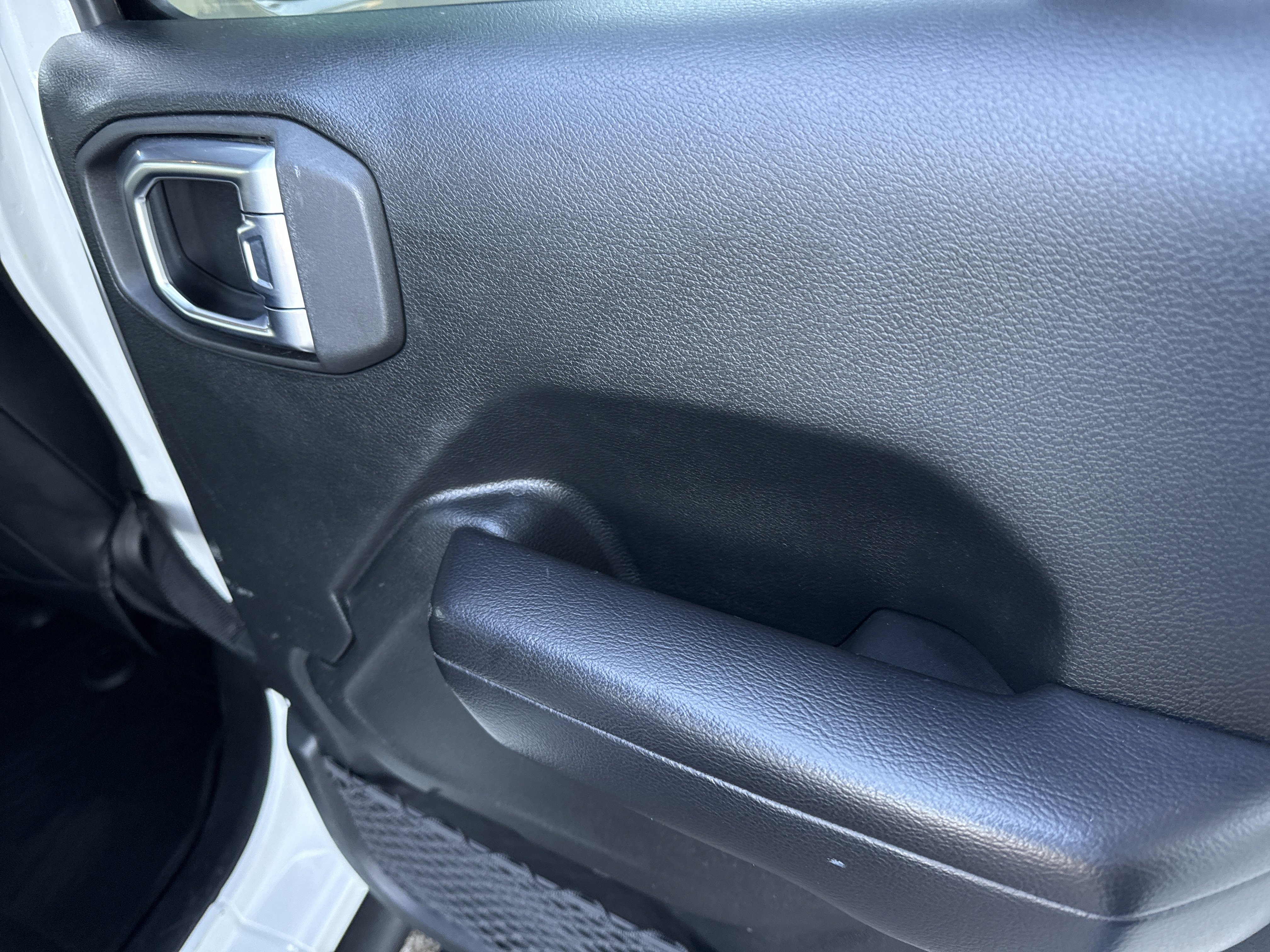 Used 2020 Jeep Wrangler Unlimited Sport image 15