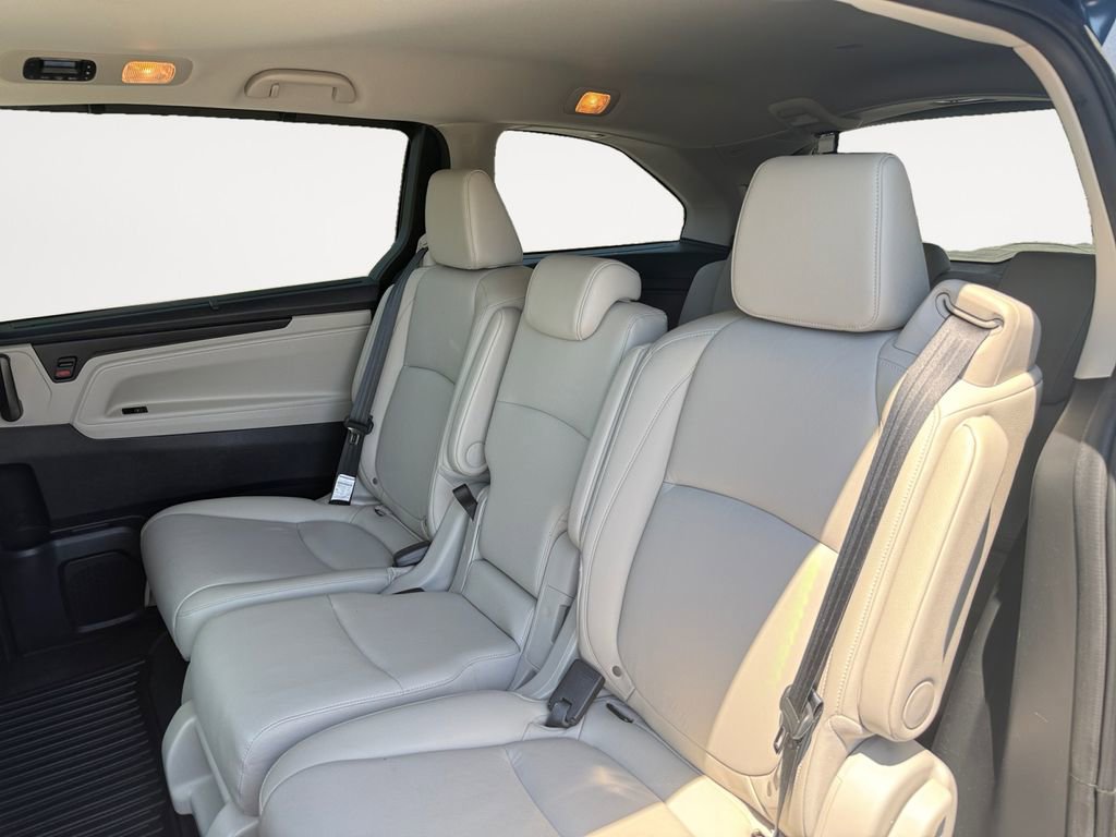 Used 2025 Honda Odyssey EX-L image 13