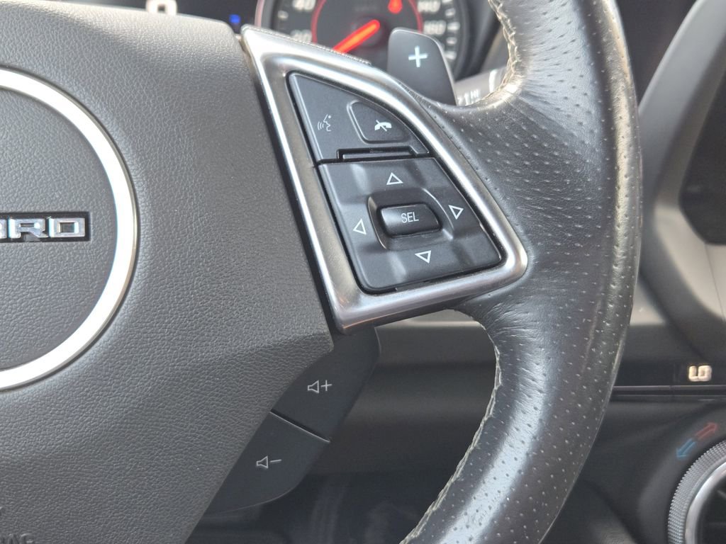 Used 2020 Chevrolet Camaro SS RWD image 21