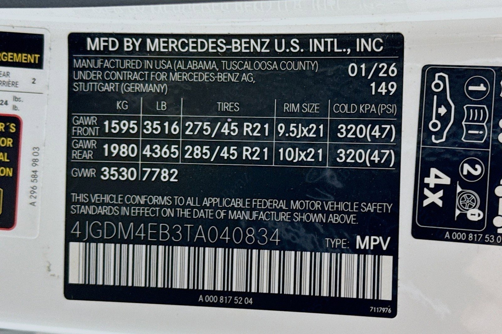 New 2026 Mercedes-Benz EQS 550 4MATIC SUV image 24