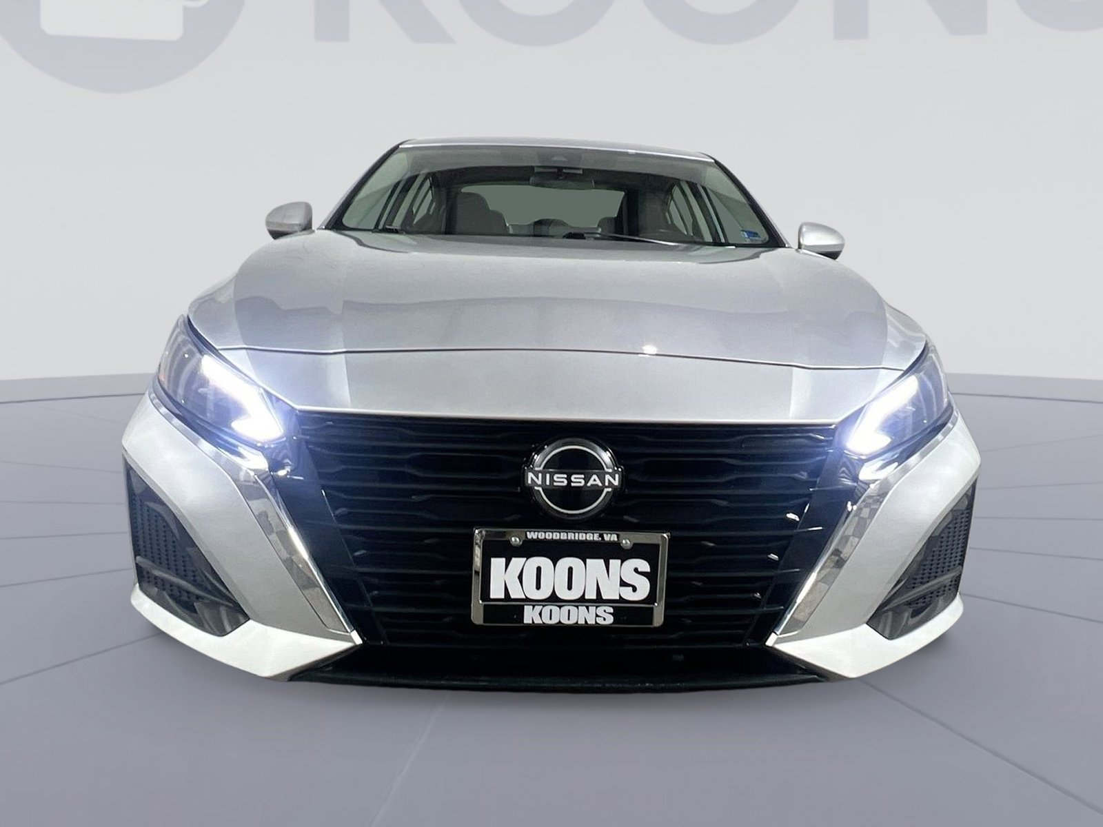 Used 2023 Nissan Altima 2.5 SV w/ SV Premium Package image 11