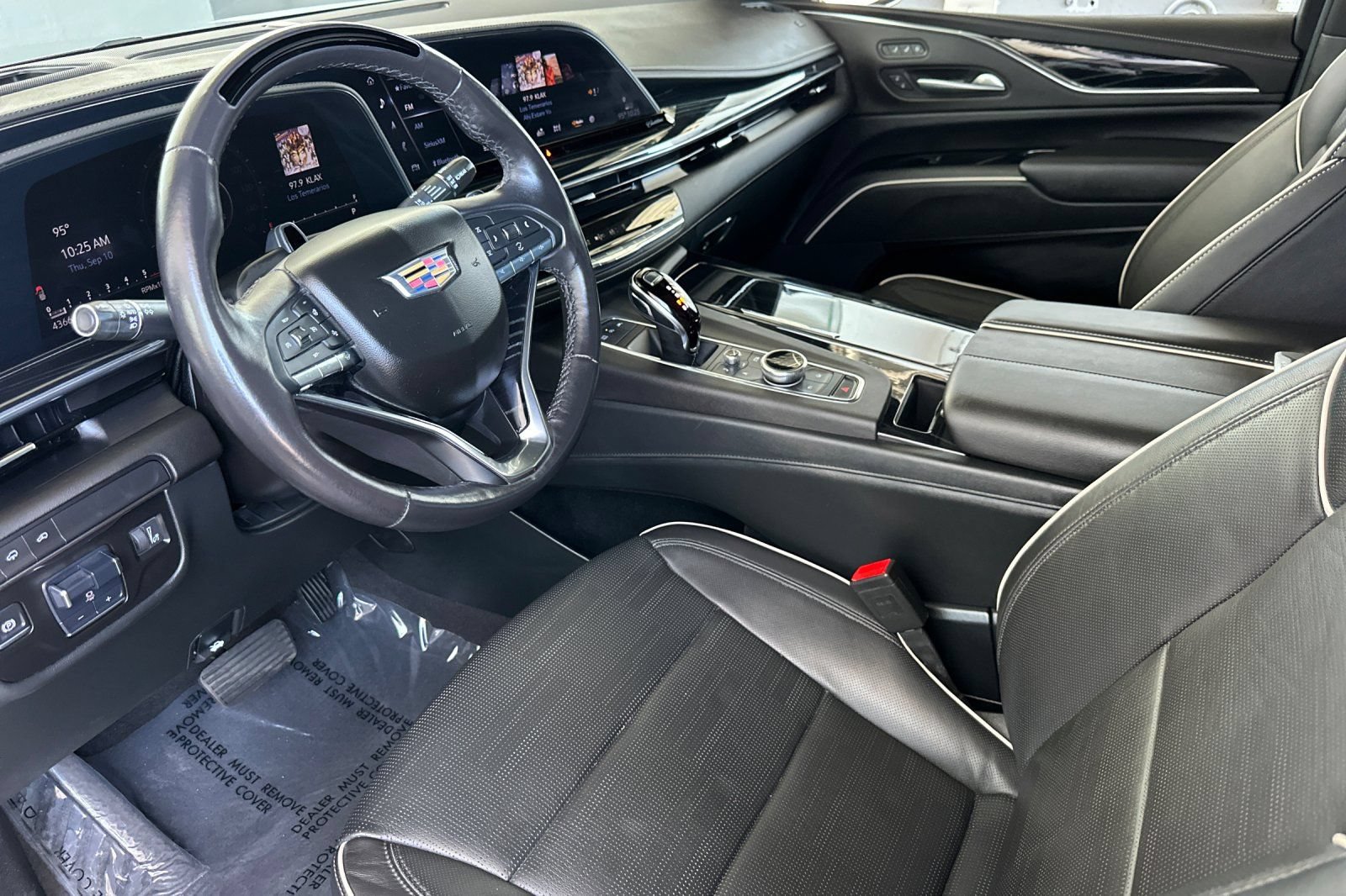 Certified 2024 Cadillac Escalade ESV Sport w/ Touring Package RWD image 10
