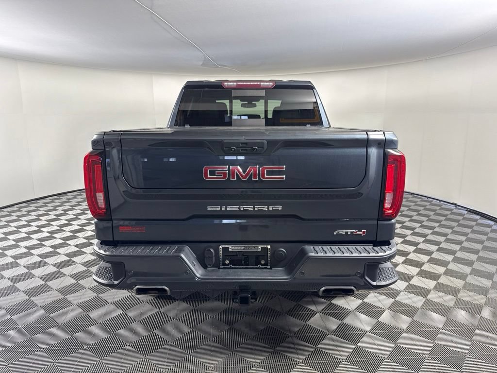 Used 2019 GMC Sierra 1500 AT4 w/ AT4 Premium Package AWD/4WD image 4