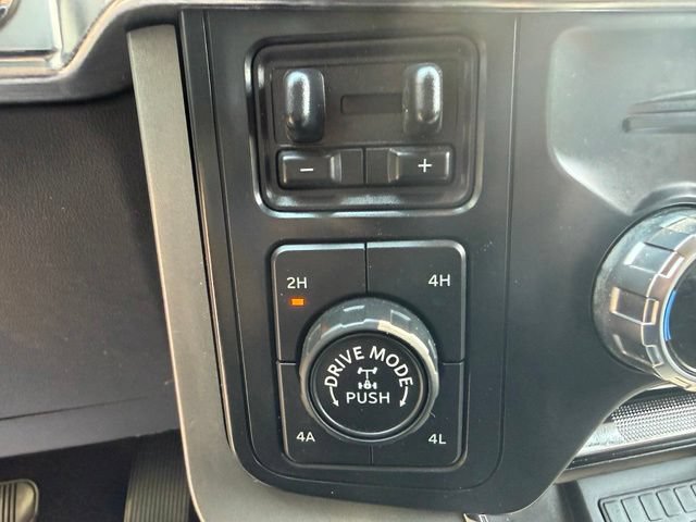 Used 2022 Ford F150 Lariat w/ Equipment Group 502A High AWD/4WD image 22