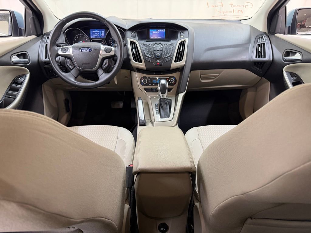 Used 2012 Ford Focus SEL image 27
