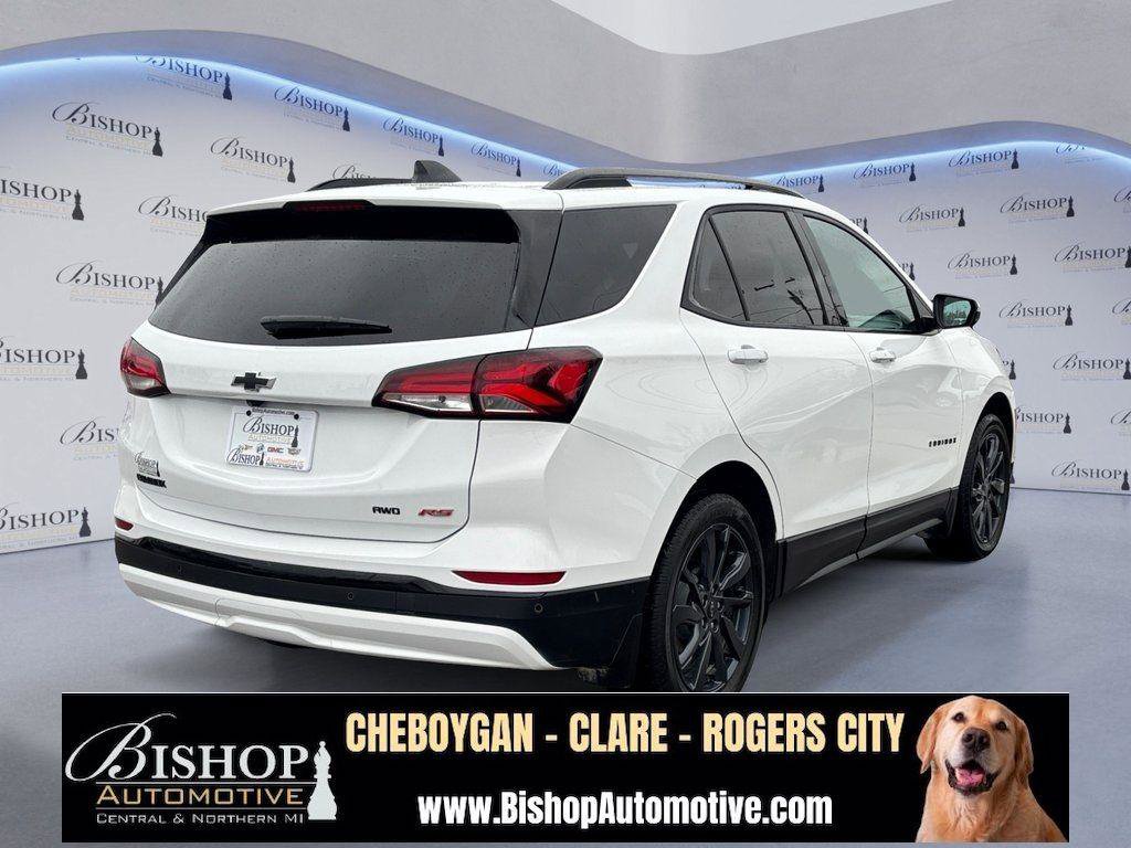Used 2024 Chevrolet Equinox RS w/ RS Leather Package image 16