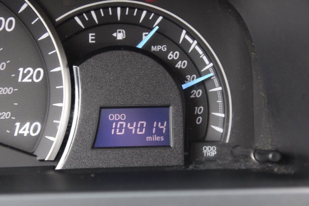 Used 2012 Toyota Camry LE image 33