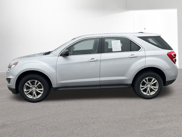 Used 2017 Chevrolet Equinox LS AWD/4WD image 4
