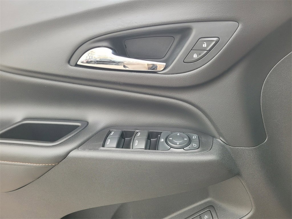 Used 2019 Chevrolet Equinox Premier image 23