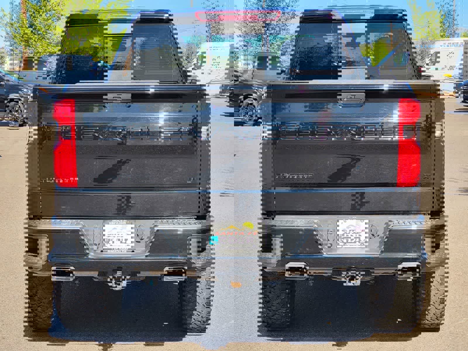 Used 2021 Chevrolet Silverado 1500 LT Trail Boss w/ Convenience Package II image 6