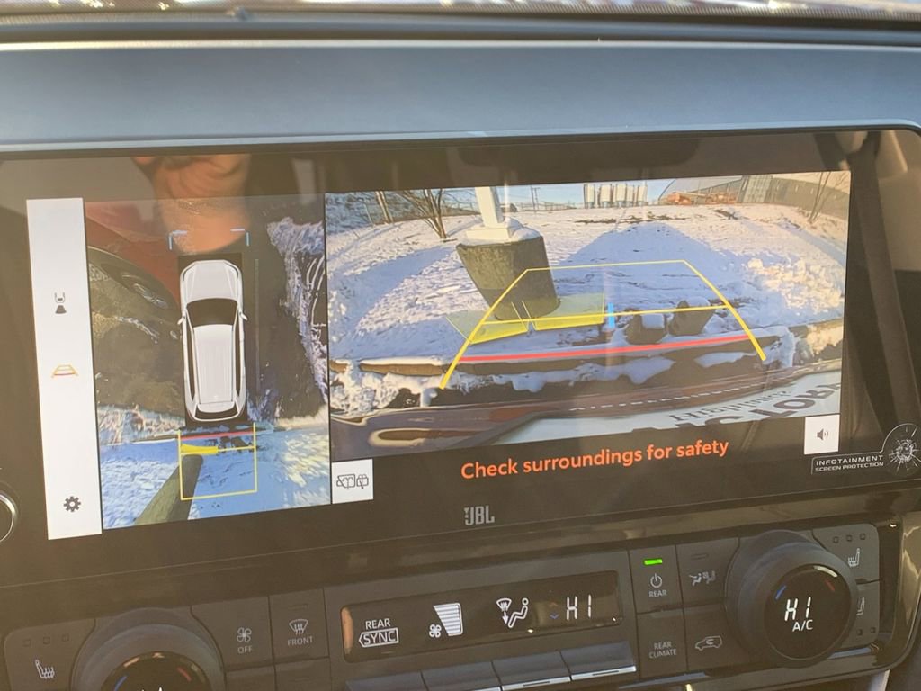 Used 2025 Toyota Grand Highlander AWD image 21