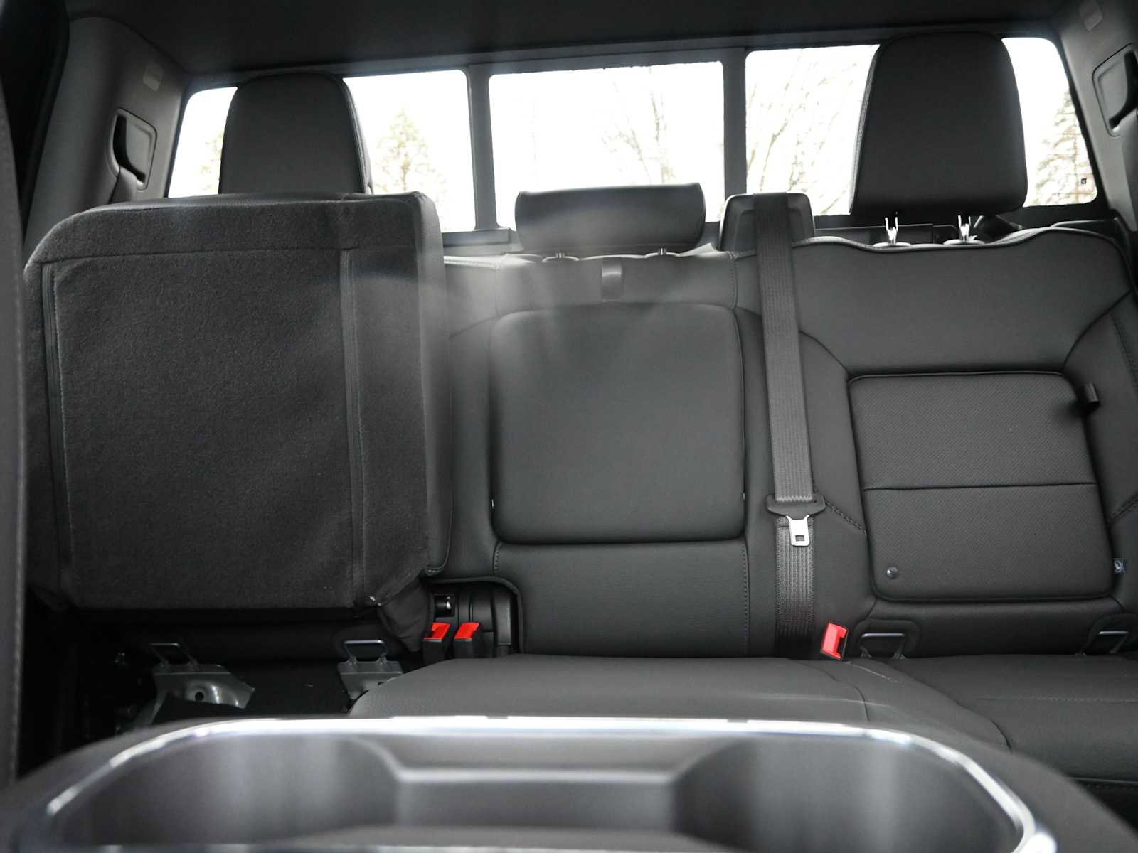 New 2026 GMC Sierra 2500 Denali w/ Denali Reserve Package image 16