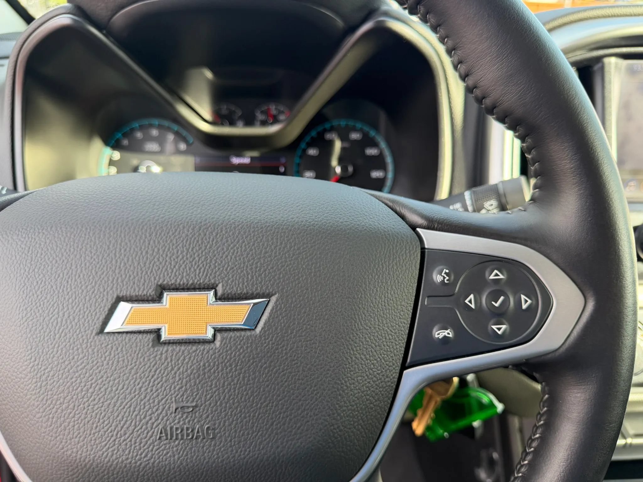 Used 2020 Chevrolet Colorado LT w/ LT Convenience Package AWD/4WD image 37