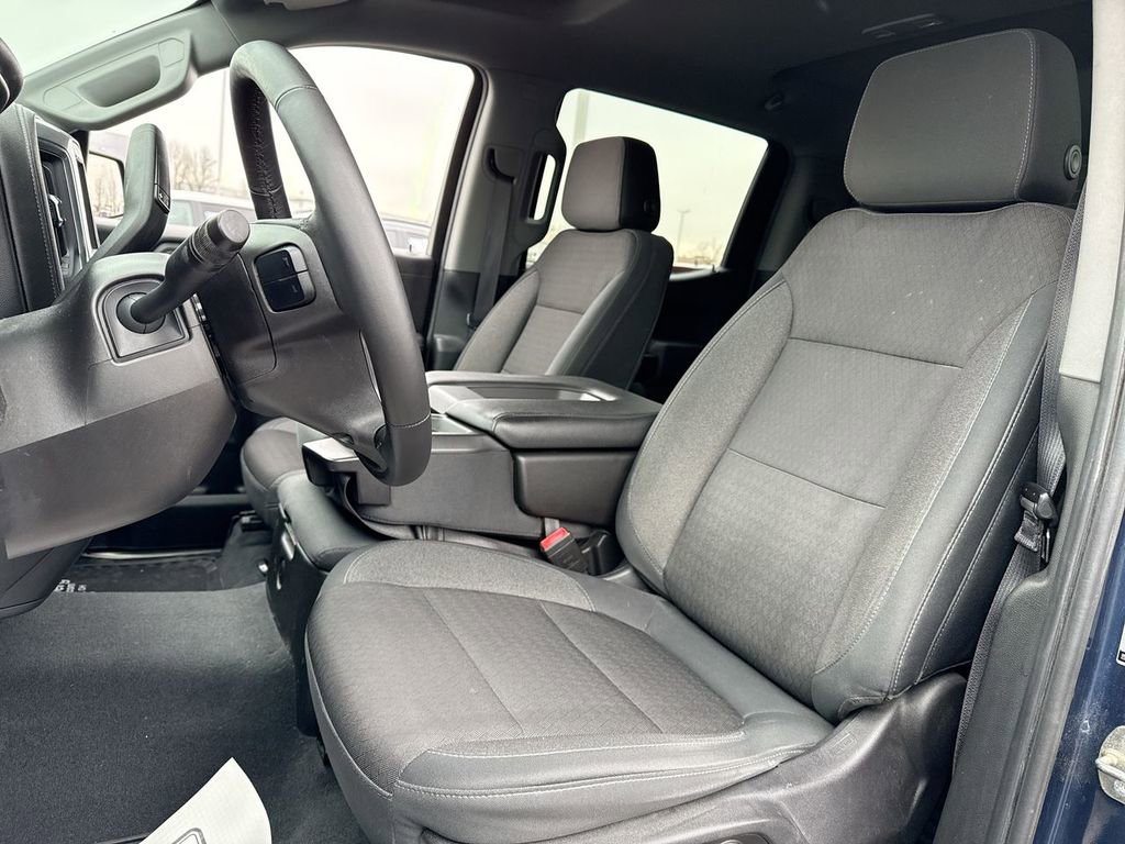 Used 2019 Chevrolet Silverado 1500 LT w/ All-Star Edition image 11