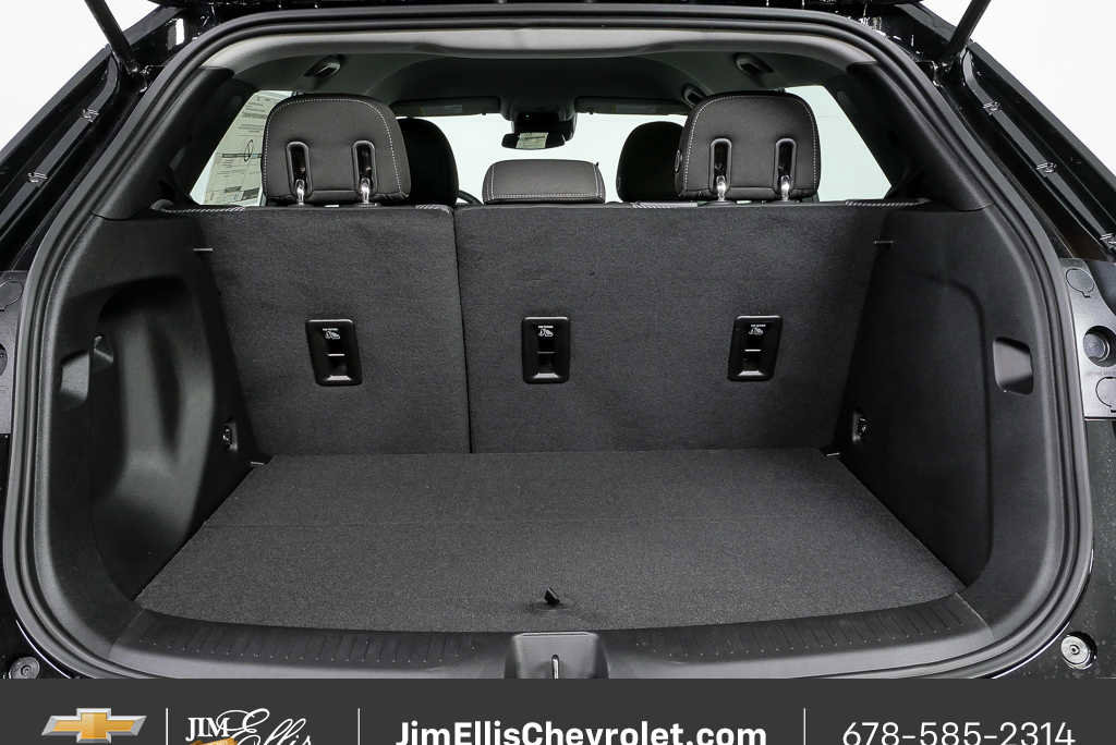 New 2027 Chevrolet Bolt LT w/ Comfort Package image 29