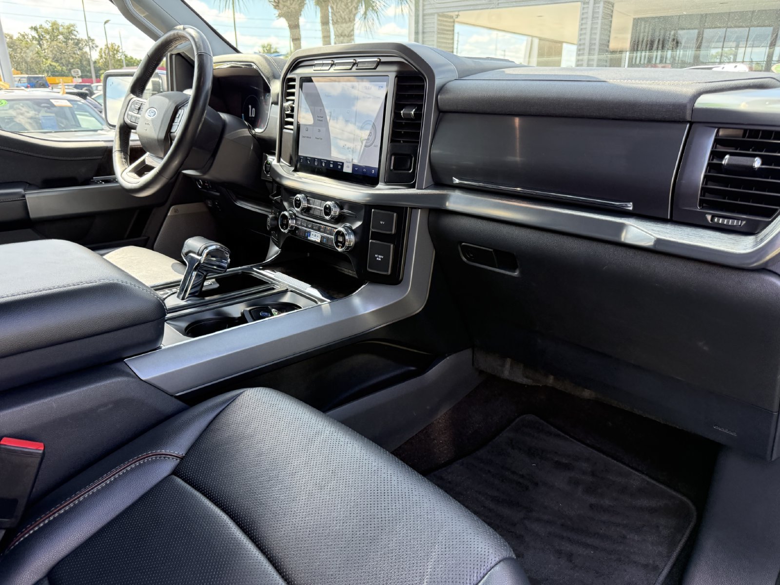 Used 2021 Ford F150 Lariat w/ Equipment Group 502A High AWD/4WD image 14