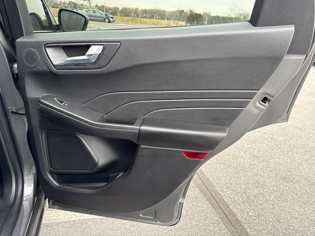 Used 2022 Ford Escape SEL w/ Technology Package image 16