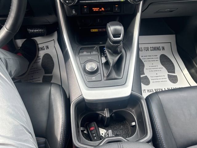 Used 2022 Toyota RAV4 XSE image 27
