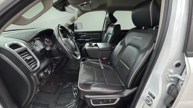 Used 2022 RAM 1500 Laramie AWD/4WD image 18