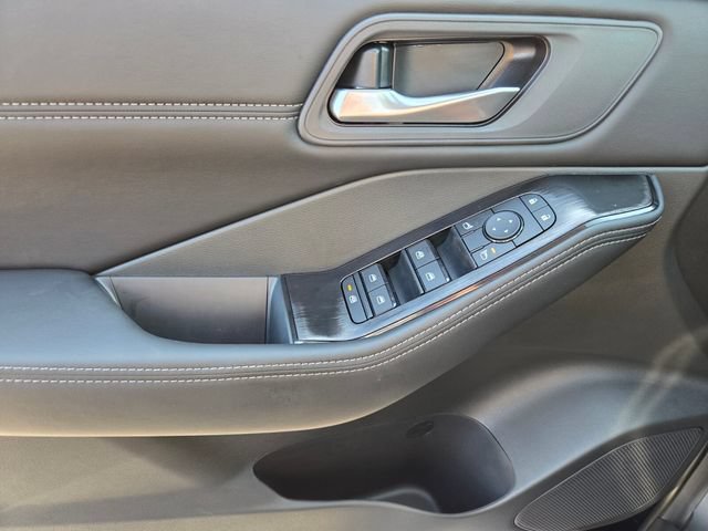 New 2026 Nissan Rogue Dark Armor FWD image 20