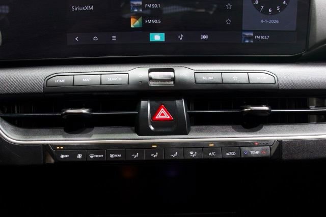 Used 2025 Kia K4 LXS image 60
