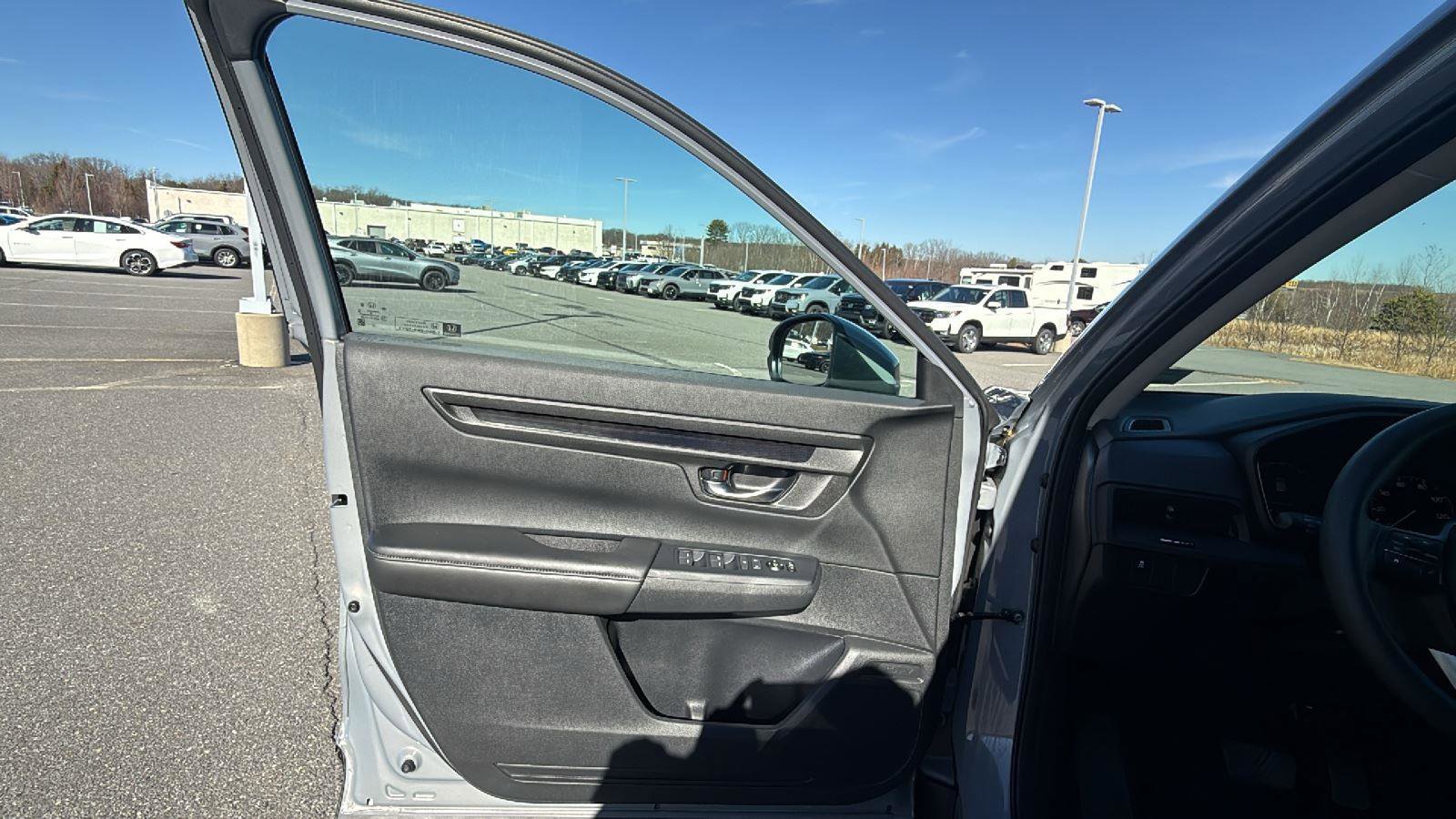 Certified 2025 Honda CR-V LX image 25