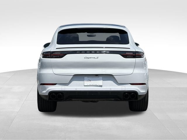 Used 2022 Porsche Cayenne S AWD/4WD image 4
