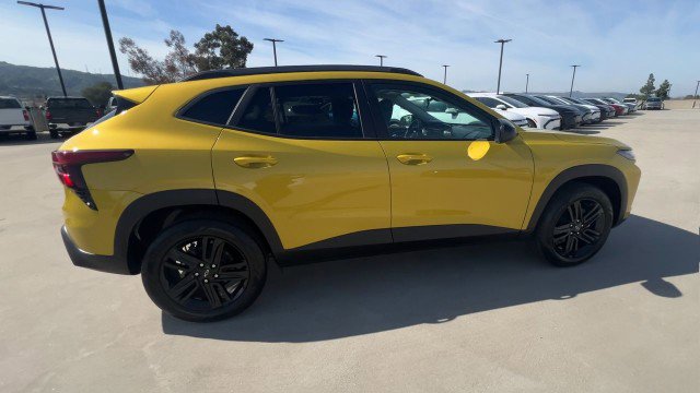 Used 2025 Chevrolet Trax ACTIV w/ Driver Confidence Package image 9