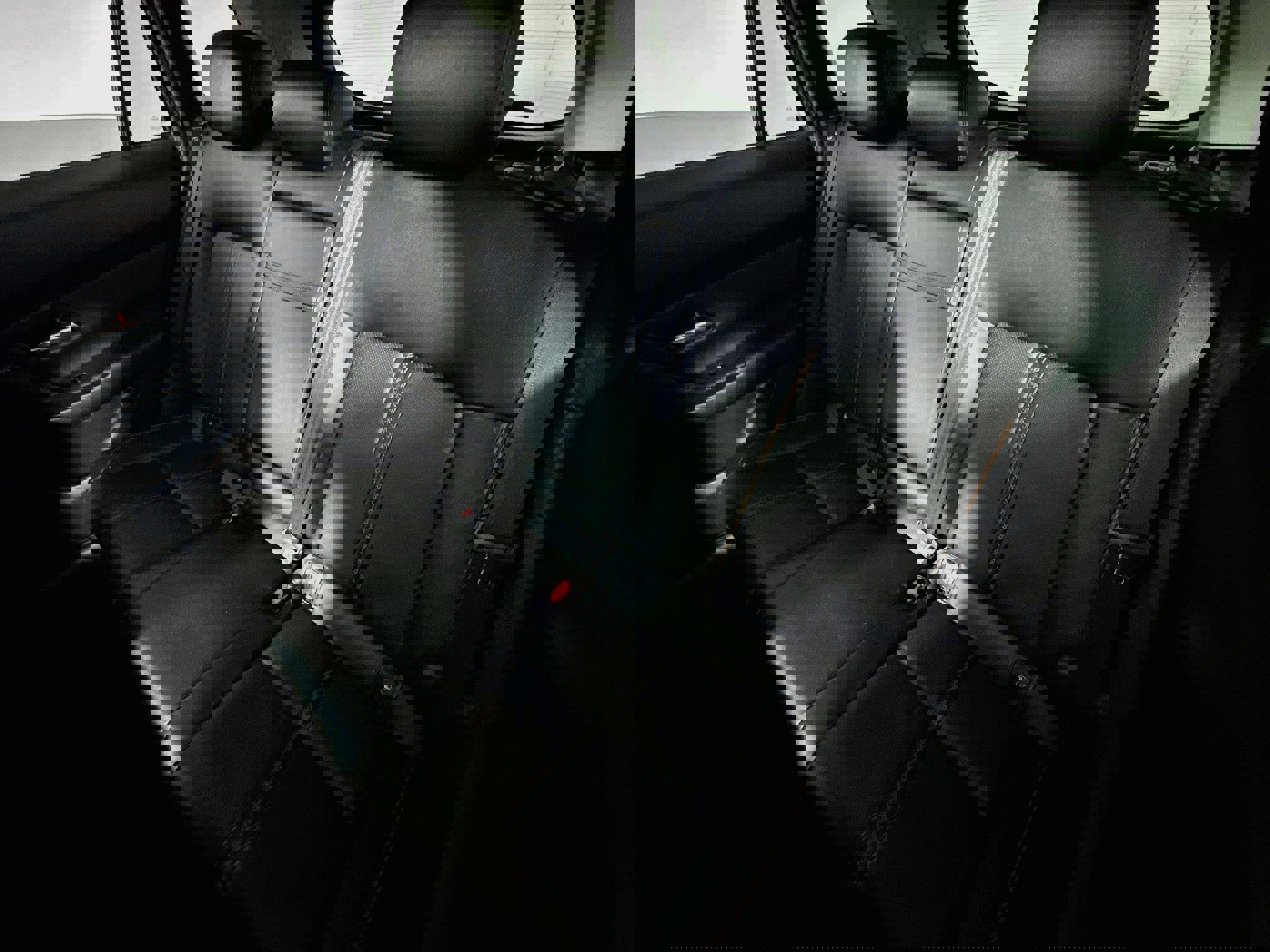 Used 2025 MAZDA CX-50 2.5 Hybrid w/ Premium Plus Pkg image 23