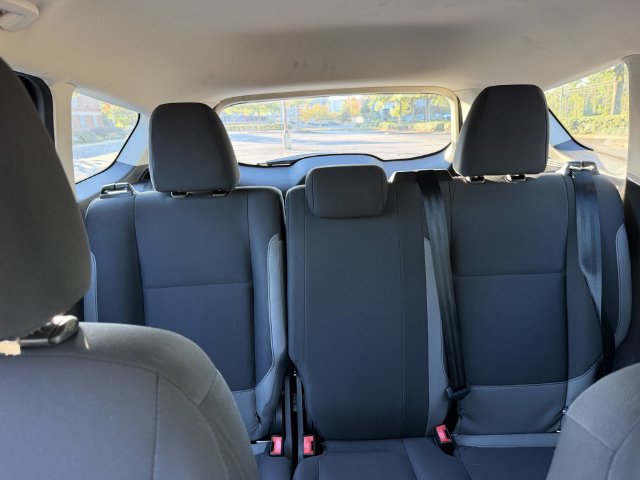 Used 2015 Ford Escape S FWD image 34