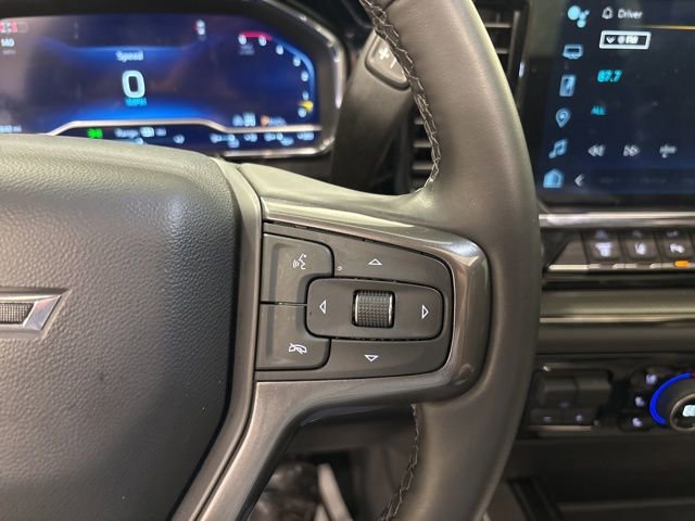 Used 2025 Chevrolet Silverado 2500 ZR2 w/ Technology Package AWD/4WD image 44