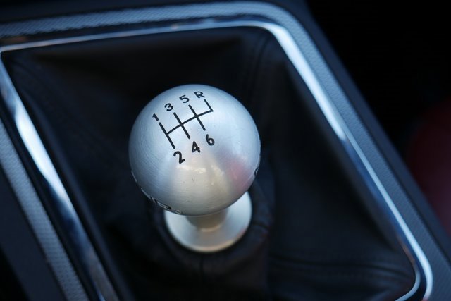 Used 2013 Dodge Challenger R/T Plus image 19