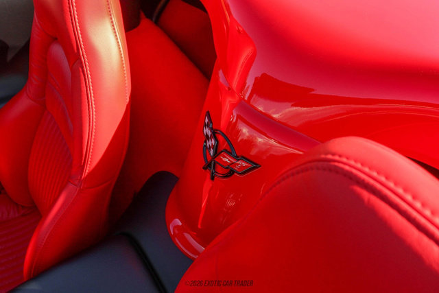 Used 2004 Chevrolet Corvette Convertible w/ Preferred Equipment Group image 32