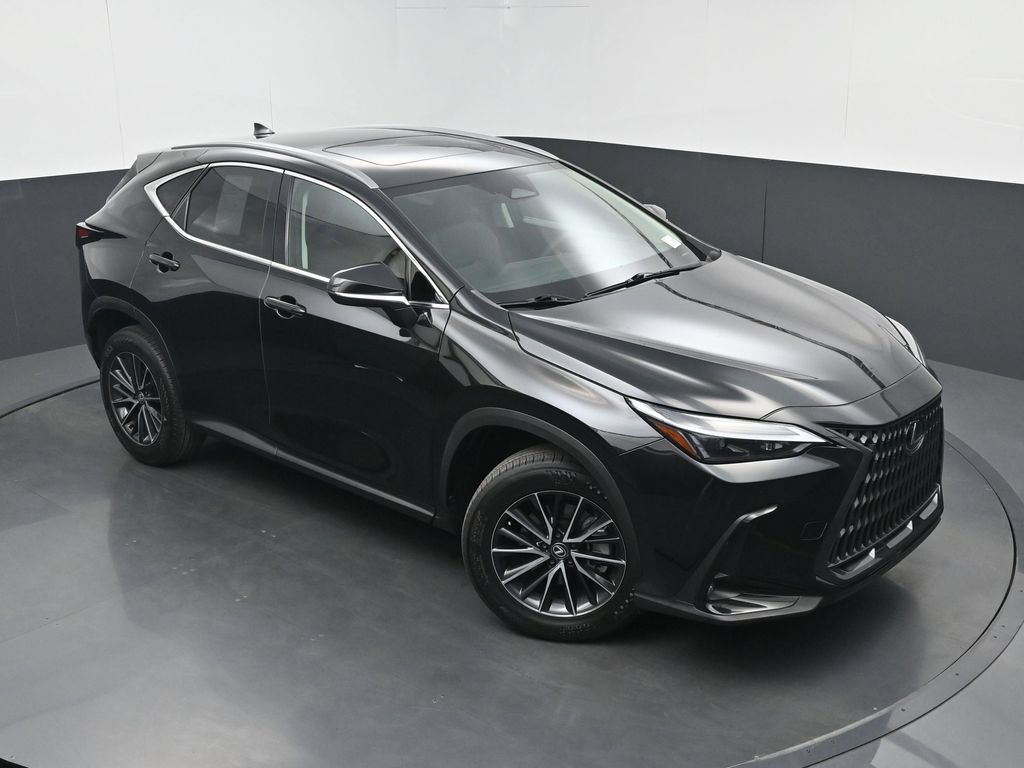 Used 2024 Lexus NX 250 FWD w/ Towing Package (2000 Lbs) image 30