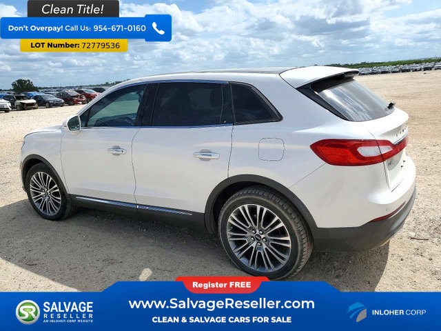Used 2016 Lincoln MKX Reserve w/ Enhanced Security Package FWD image 3