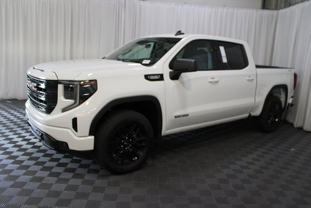 New 2026 GMC Sierra 1500 Elevation image 3