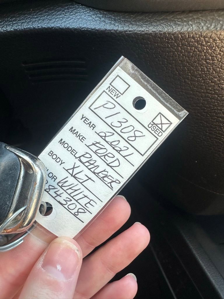 Used 2024 Ford Ranger Lariat w/ Trailer Tow Package image 39