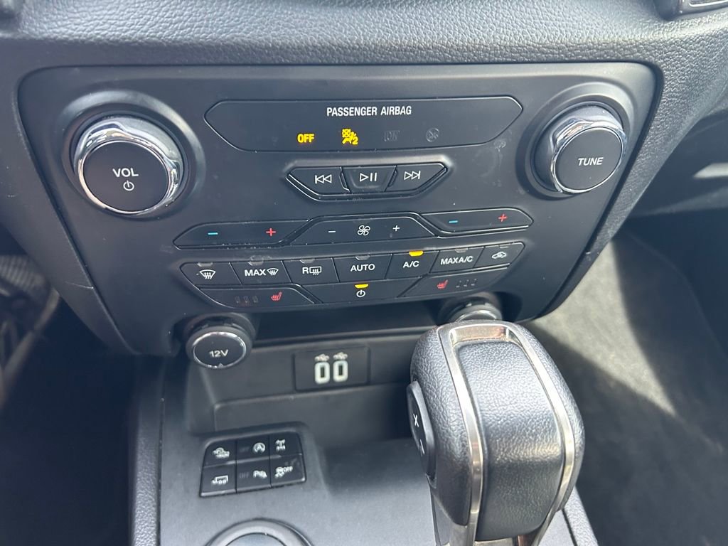 Used 2020 Ford Ranger Lariat w/ Equipment Group 501A Mid image 15