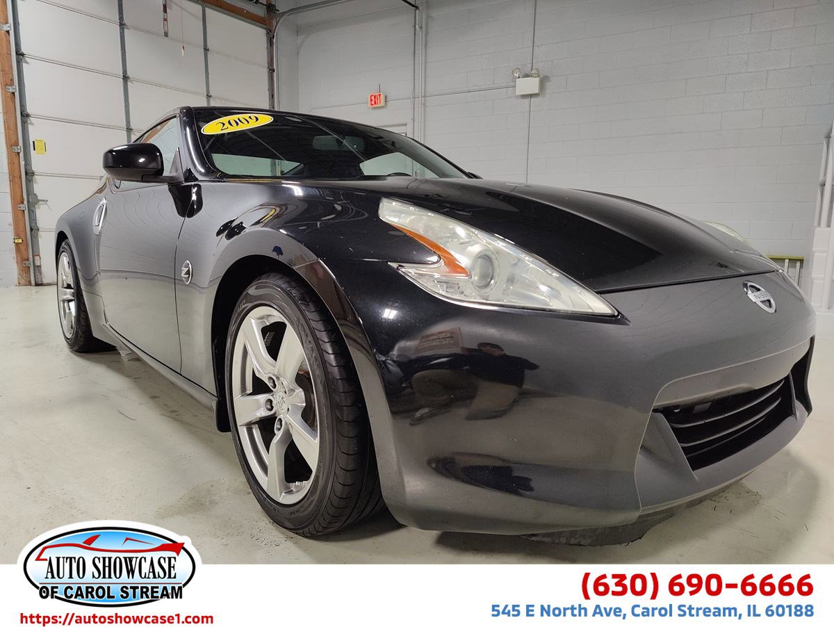 Used 2009 Nissan 370Z Touring image 1