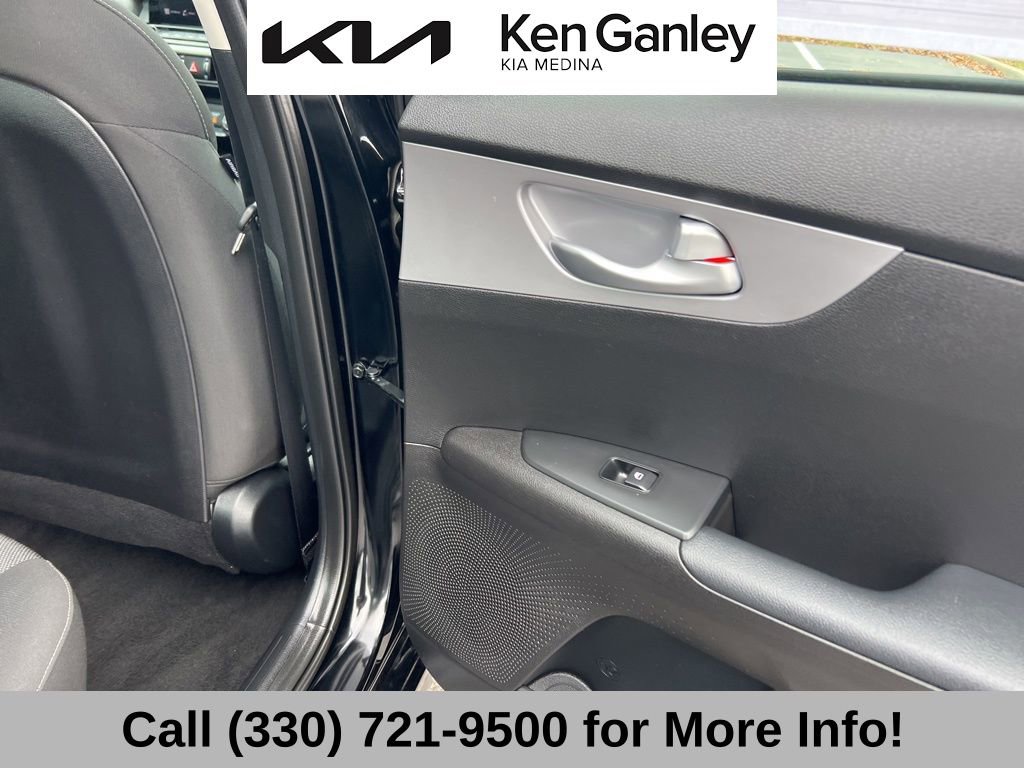 Certified 2023 Kia Forte LXS image 52