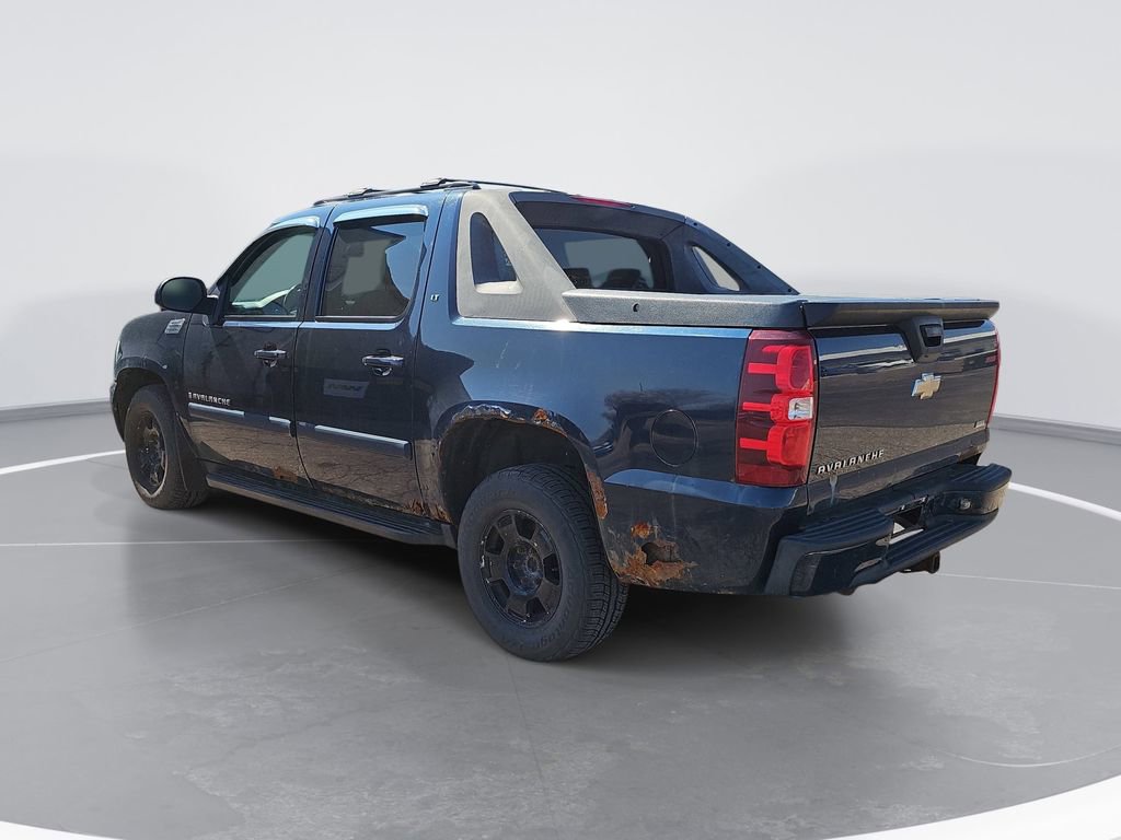 Used 2008 Chevrolet Avalanche LT image 6