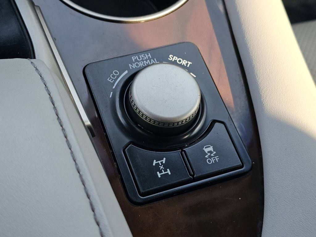 Used 2017 Lexus RX 350 AWD w/ Premium Package image 11