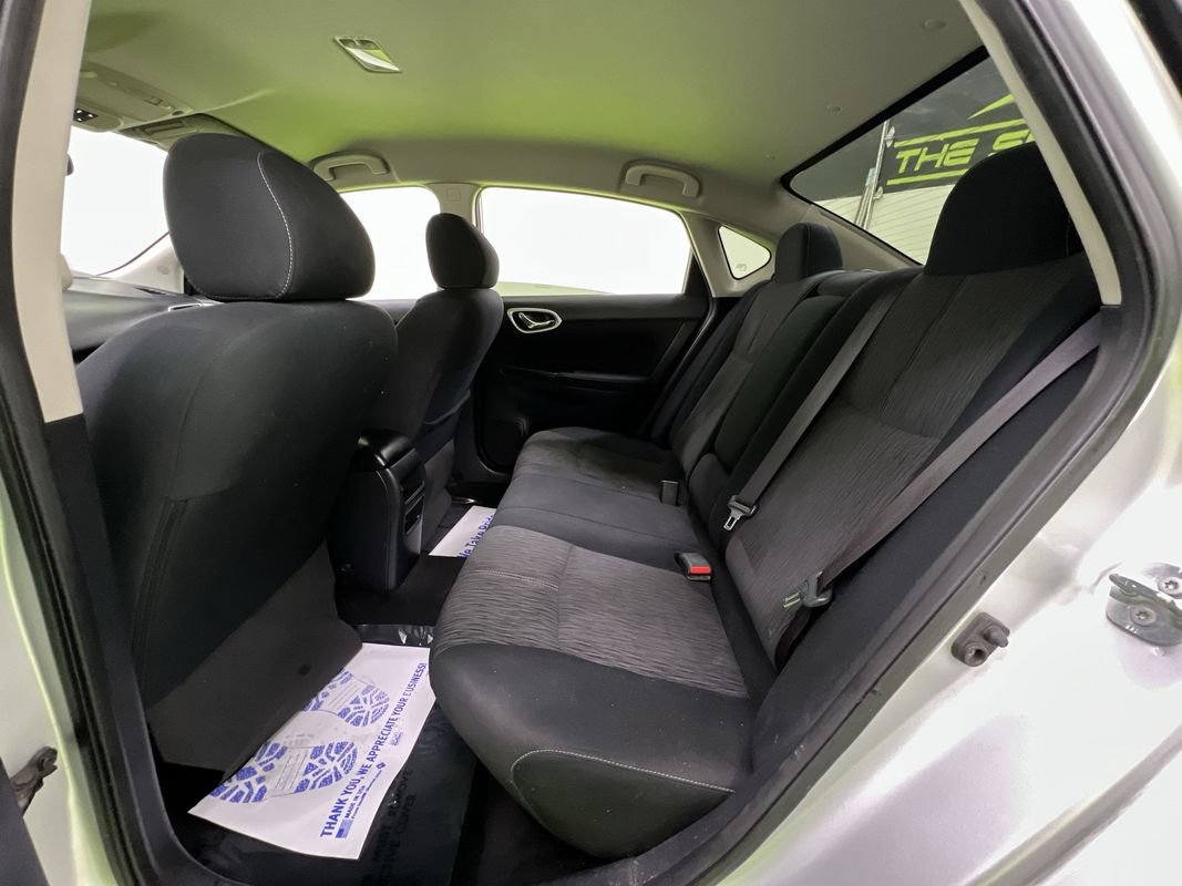 Used 2014 Nissan Sentra SV FWD image 25