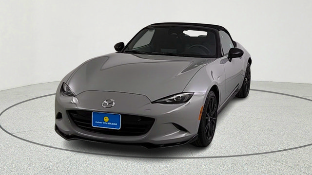 New 2026 MAZDA MX-5 Miata Club w/ Weather Package RWD image 2