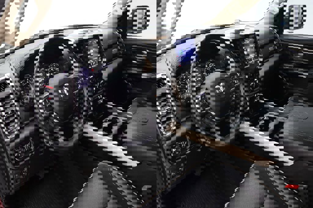 Used 2021 RAM 1500 Laramie image 18