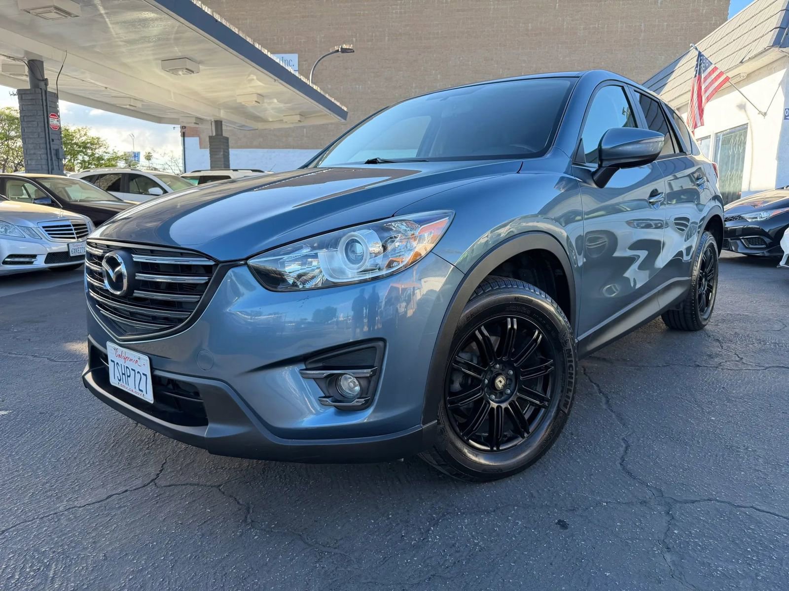 Used 2016 MAZDA CX-5 Touring FWD image 1