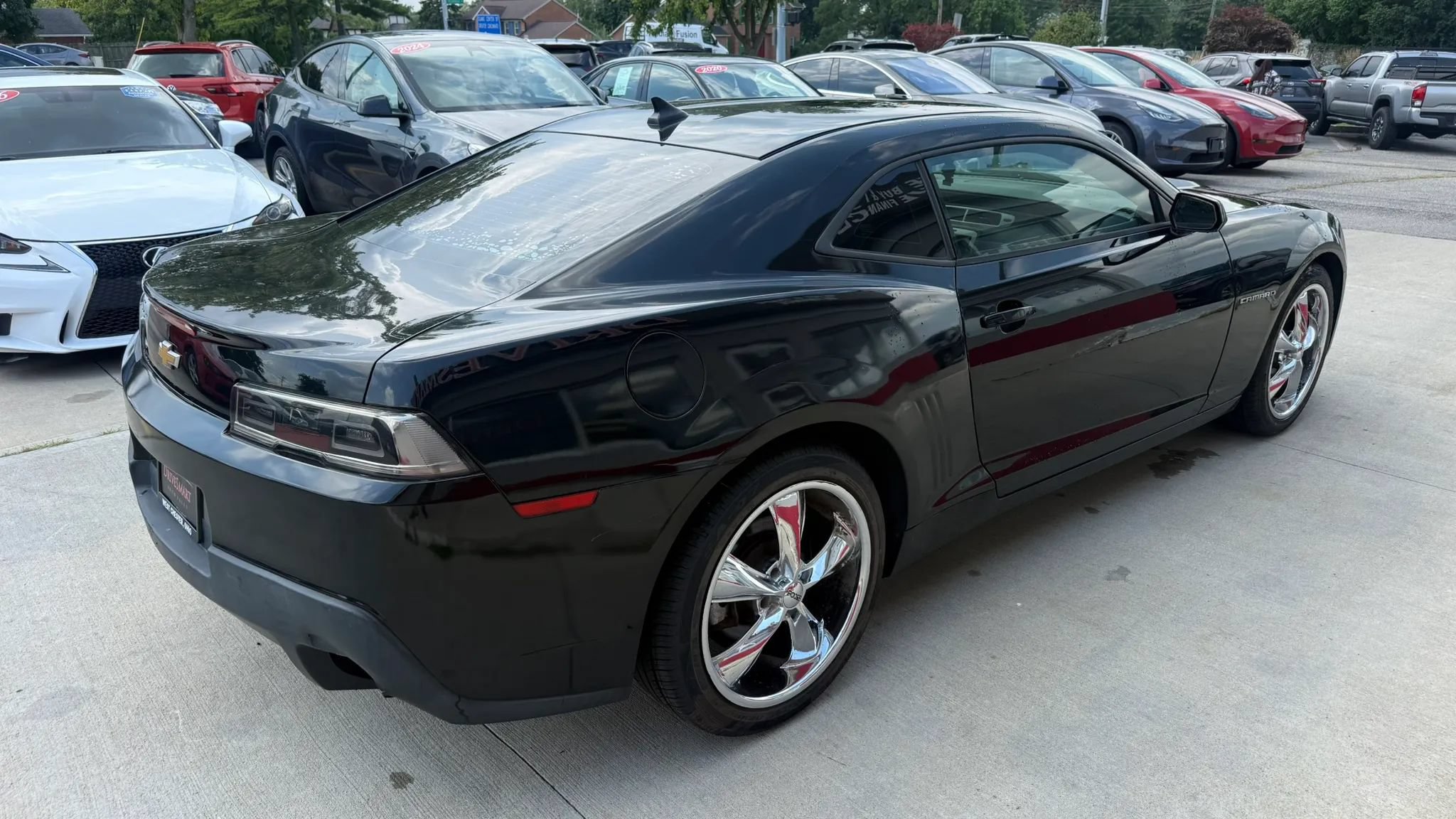 Used 2015 Chevrolet Camaro LS RWD image 3